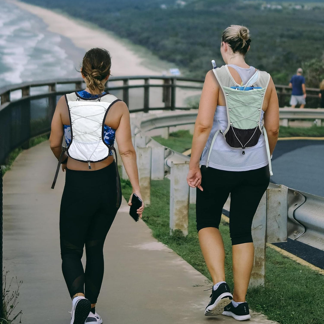 Featherweight Hydration Pack for Running with 2L Water Reservoir – Kaelan