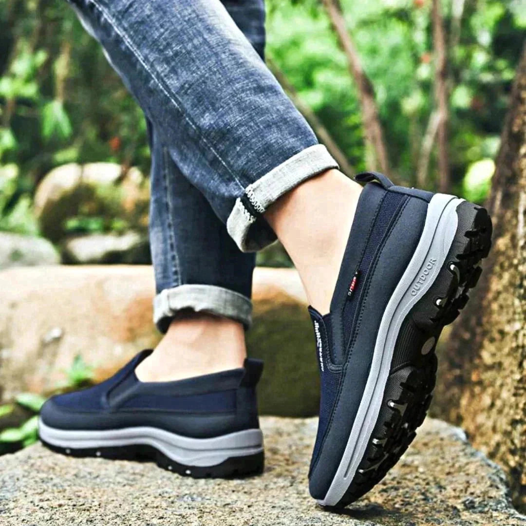 Men's Aqua-Resistant Casual Slip-On Sneakers - Breathable & Grip-Enhanced