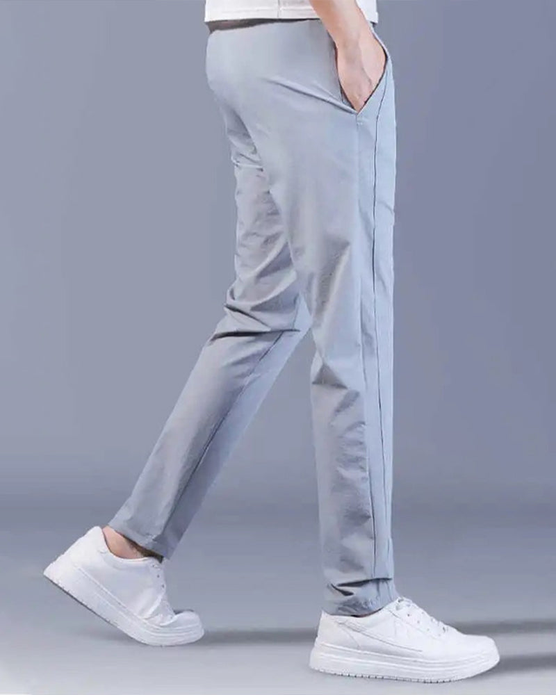 FlexiDry Trousers: Comfortable Stretch and Fast-Drying Design