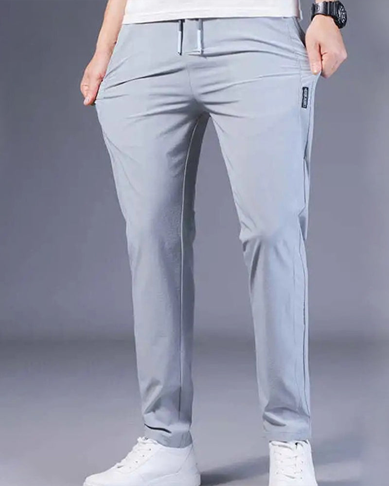 FlexiDry Trousers: Comfortable Stretch and Fast-Drying Design