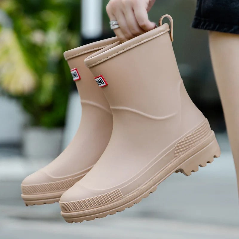 HydraWalker 2.0 | Chic Waterproof Mid-Calf Rain Boots for Ladies