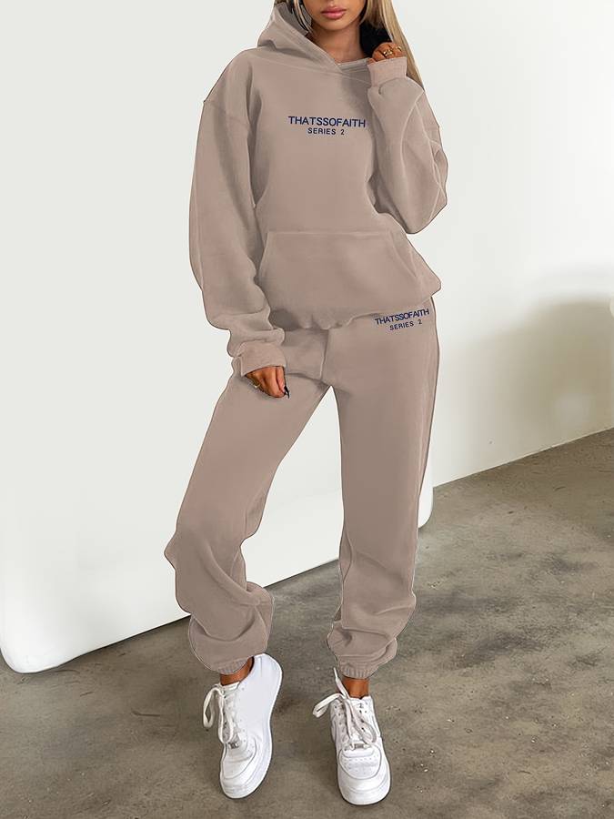 Leisure Women's Hoodie and Sweatpants Ensemble - Ava