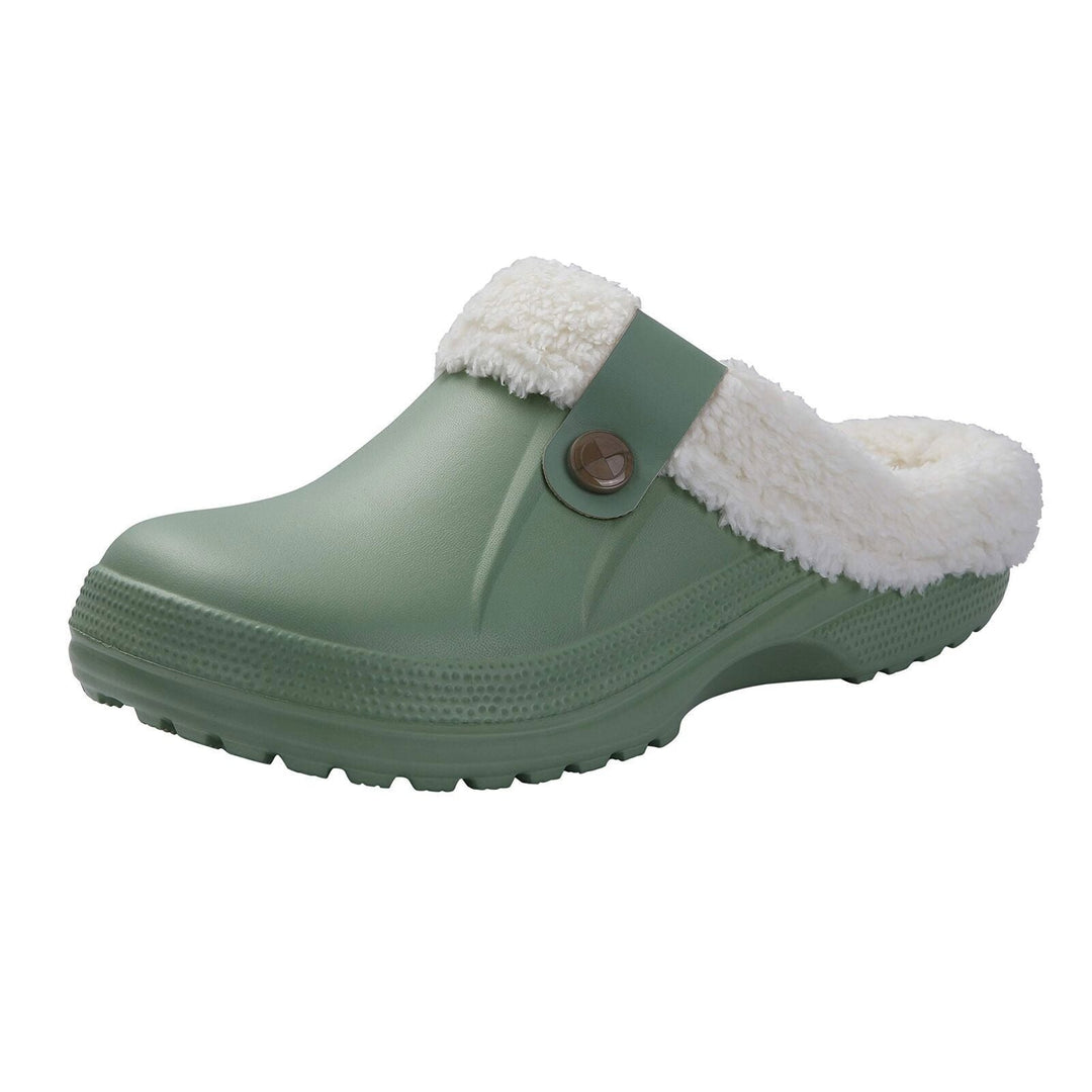 Archer Cozy Clogs – Insulated and Water-Resistant Slippers for Indoor and Outdoor Use