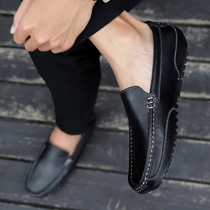 Damiano's Classic Men's Leather Slip-Ons