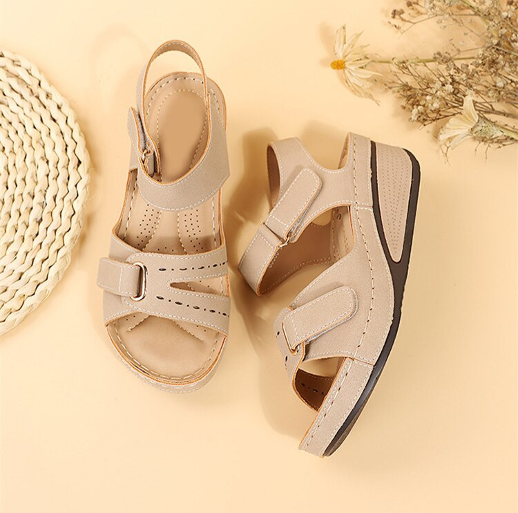 Evelyn Supportive Walking Sandals | Maximum Ease for Extended Strolls