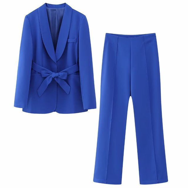 Modern Women's 2-Piece Ensemble - Clara
