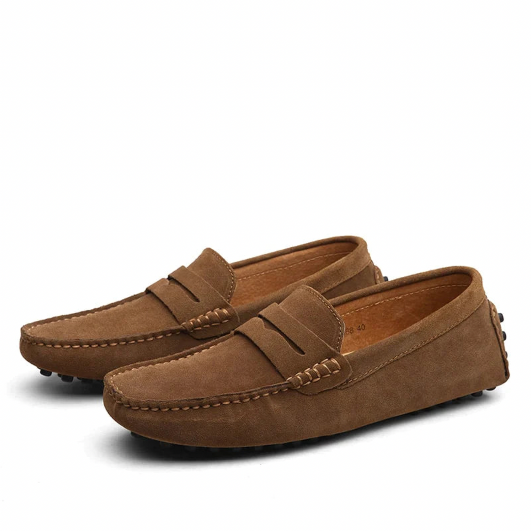 Chic Footwear for Him - Leo