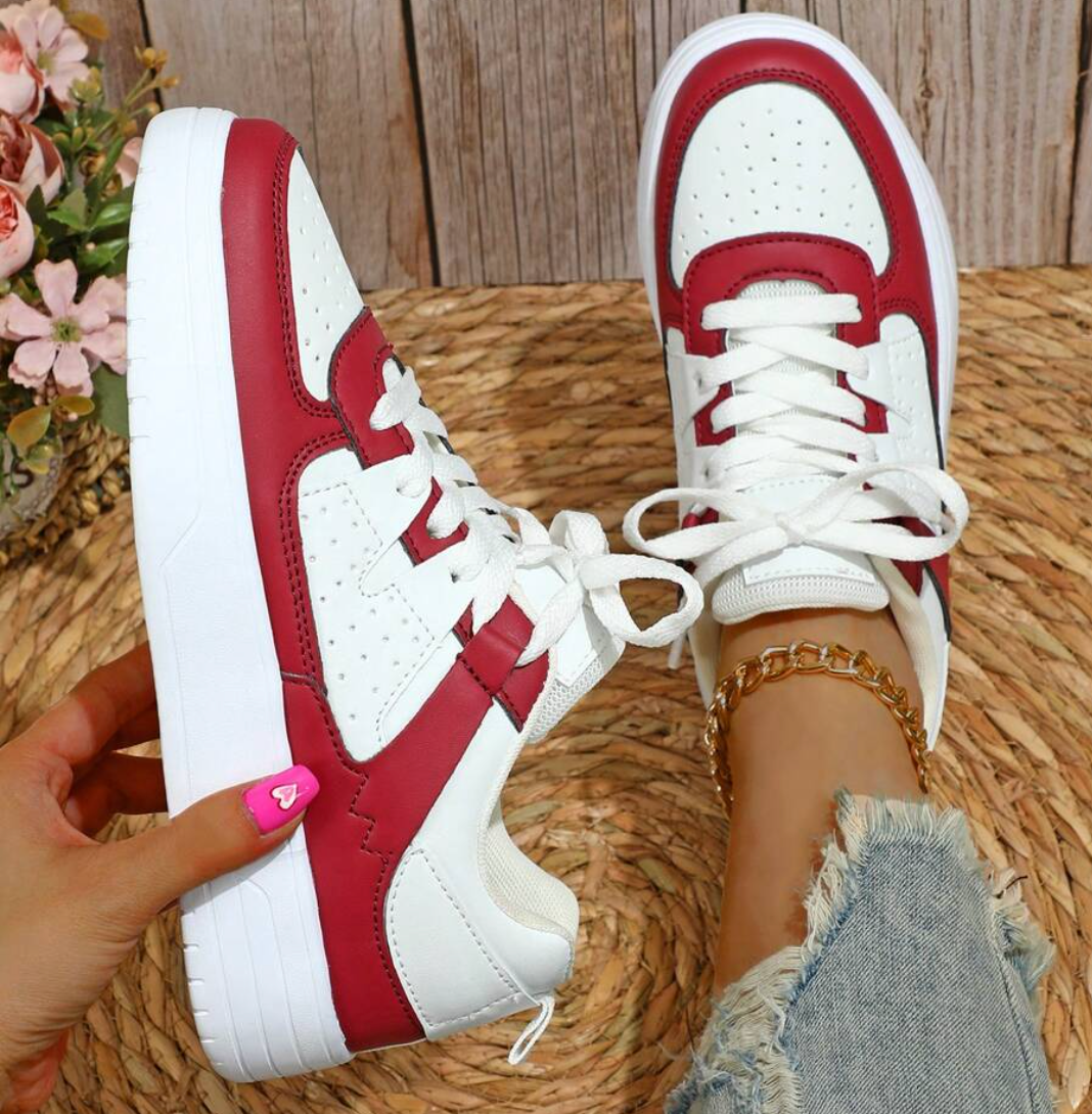 Chic Female Athletic Shoes - Lila