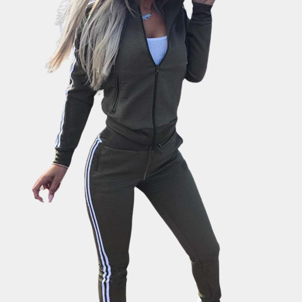 Chic Women's Two-Piece Athletic Set - Harper