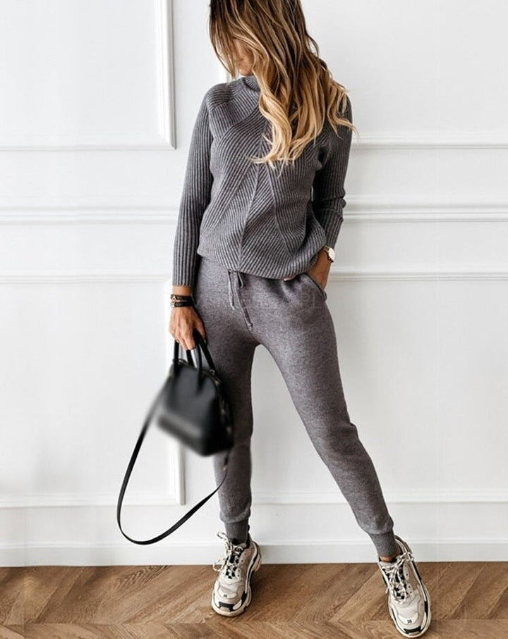 Cozy Fashionable Tracksuit - Mason