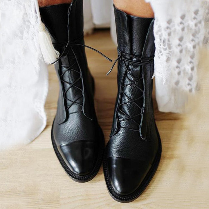 Chic Ladies' Ankle Booties with Refined Heels - Timeless Elegance