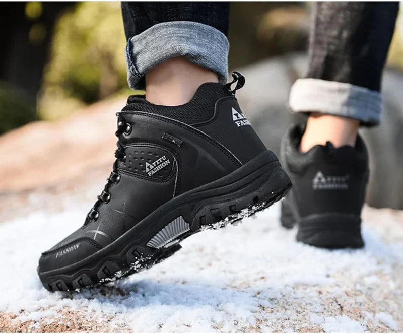 Victor's All-Weather Boots for Men with Comfort Footbed